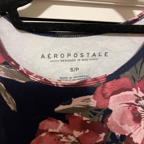 Aeropostale Crop Top - Picture 2 of 3